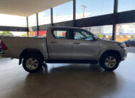 HILUX 2.7 SRV 4X2 CD 16V FLEX 4P AUTOMÁTICO ANO 2018 COR CINZA